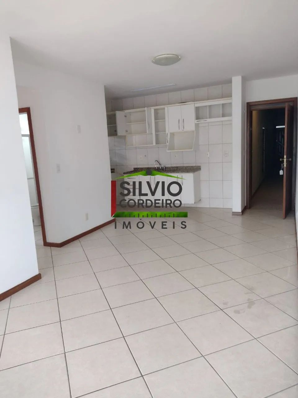 Apartamento 02 dormitórios, sendo 01 suíte - Lagoa da Conceição - Foto 4