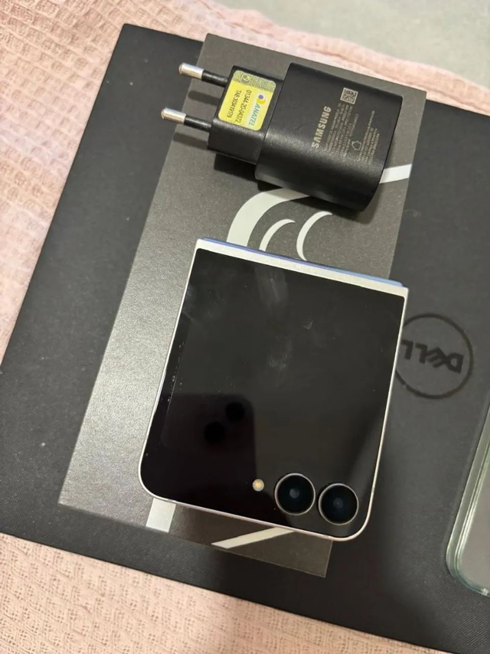 Galaxy Z Flip FE