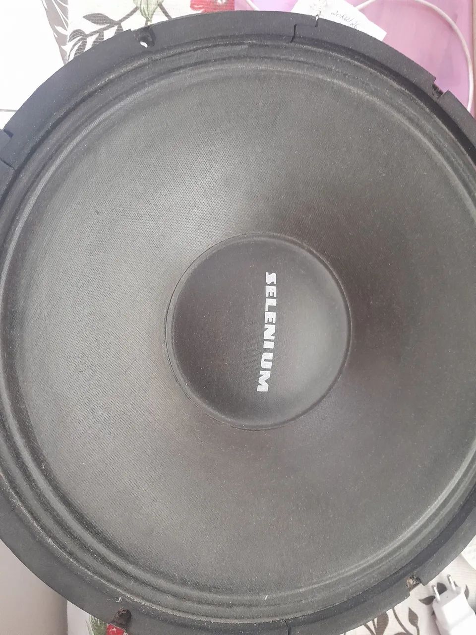 Vendo auto falante ,pra levar agora 400 - Foto 2
