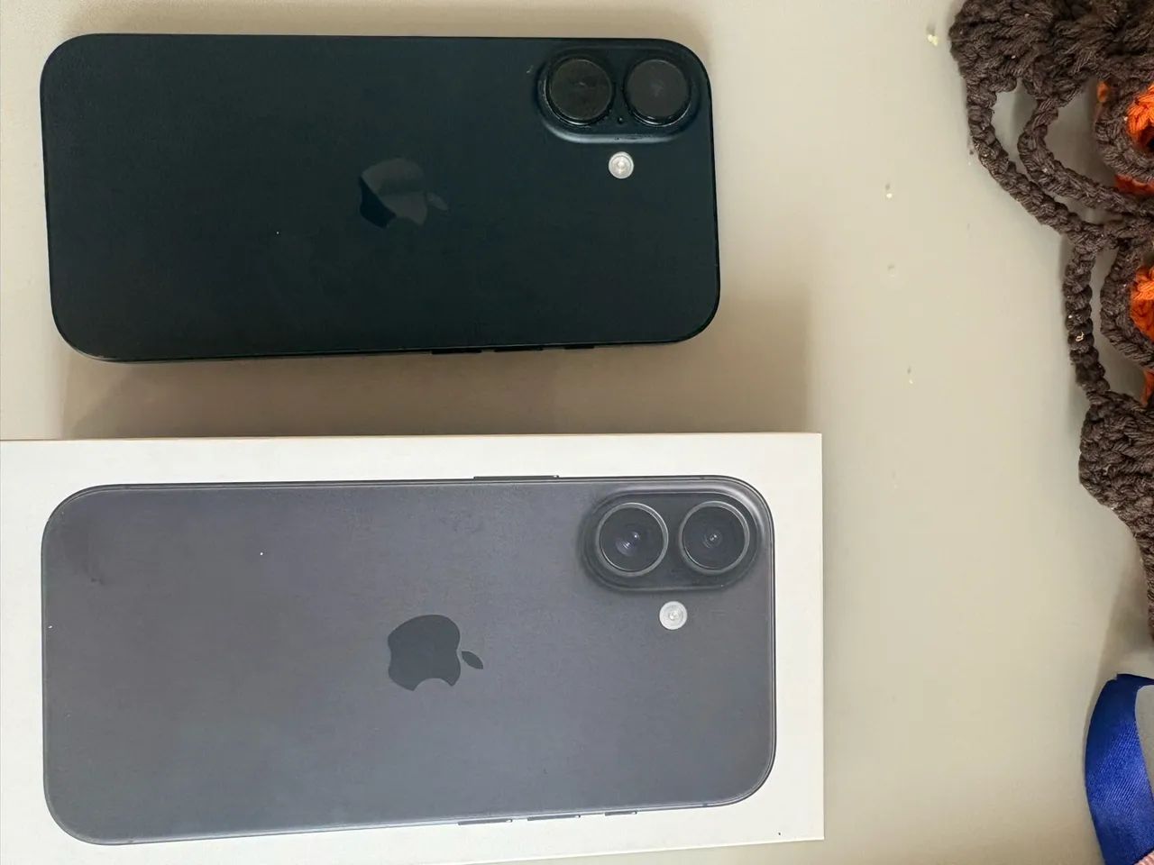iPhone 16 preto  - Foto 5