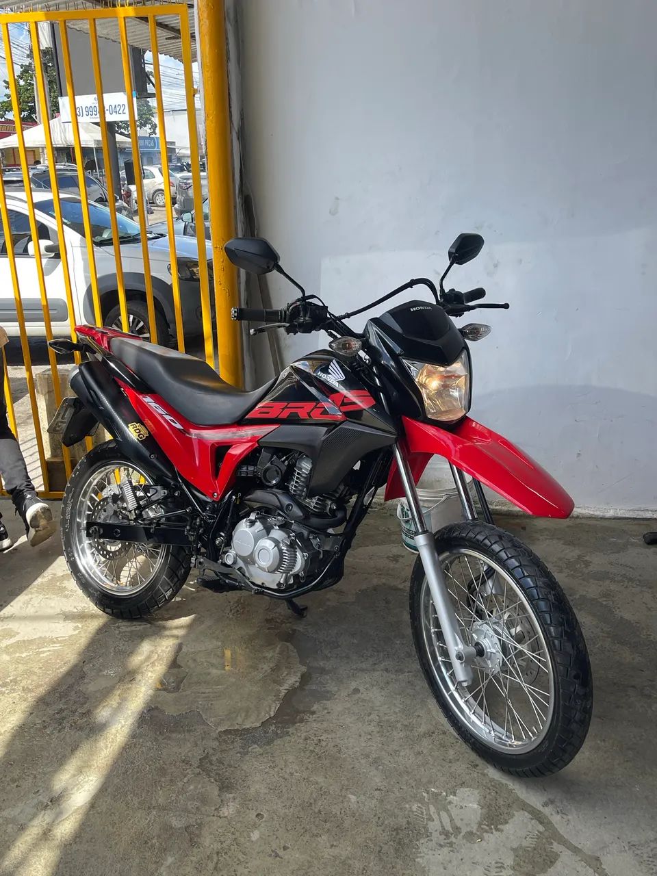 Bros 160 