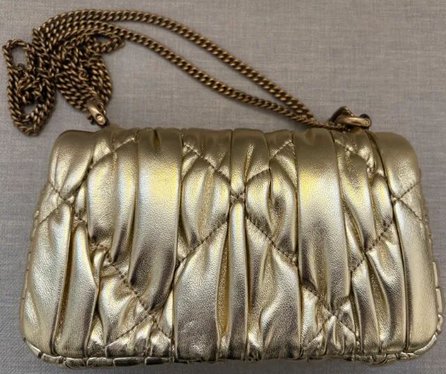 Bolsa Tory Burch Dourada com Matelassê e Corrente - nova - Foto 2