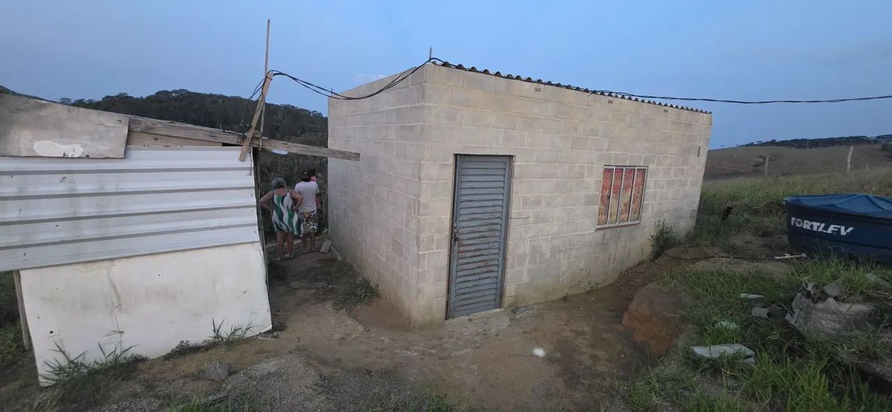 Terreno com meia-água de 2 cômodos. - Foto 4