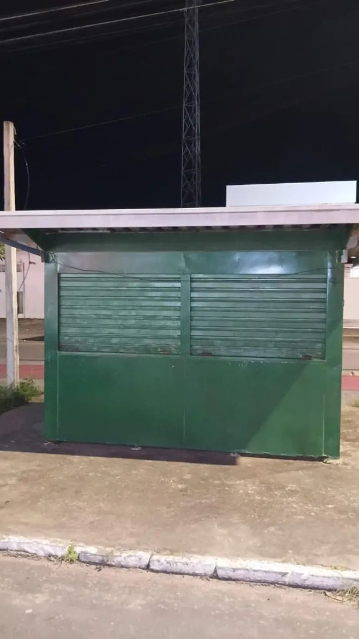 Vendo cigarreira em perfeito estado
