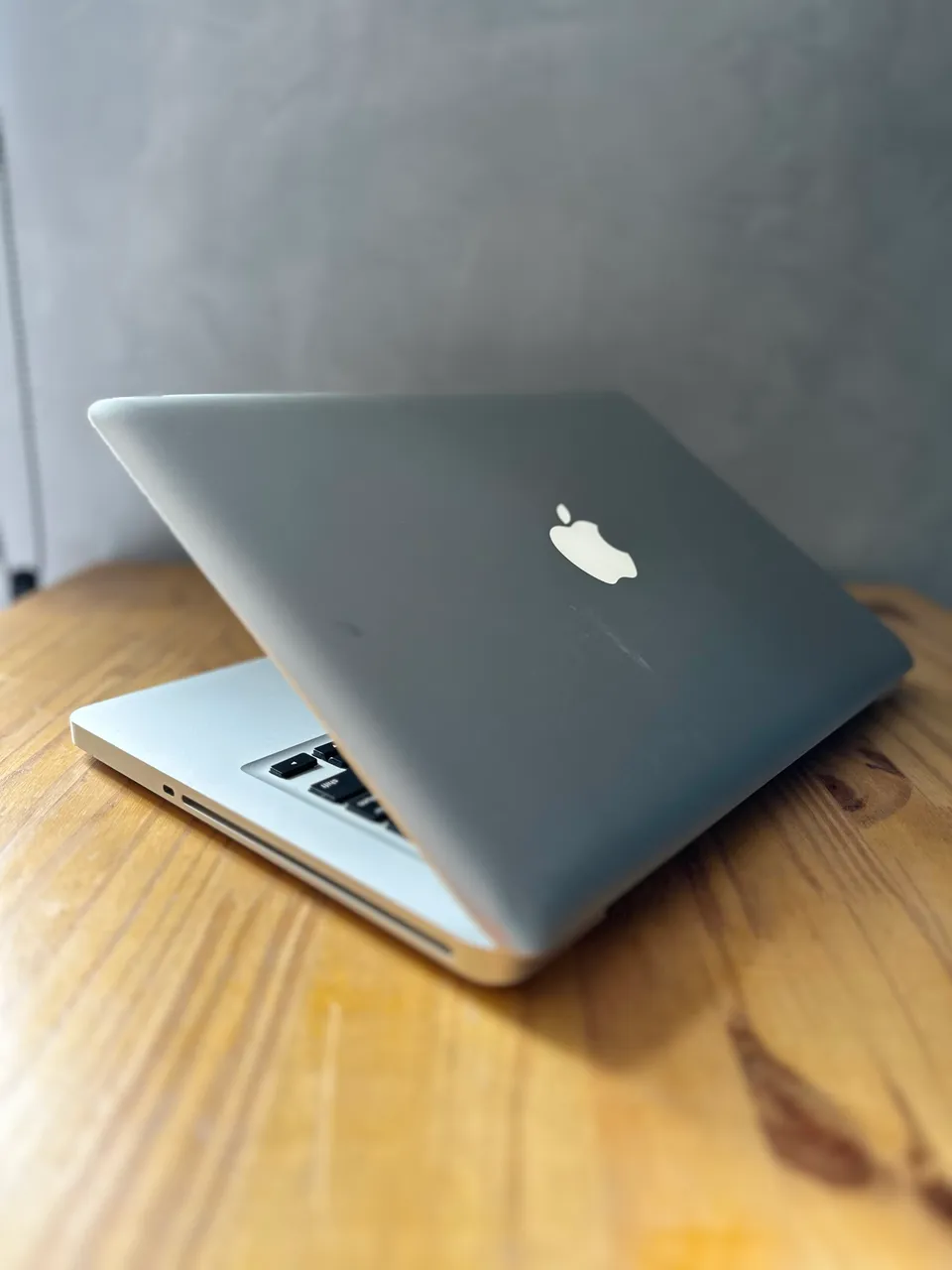 MacBook Pro 16