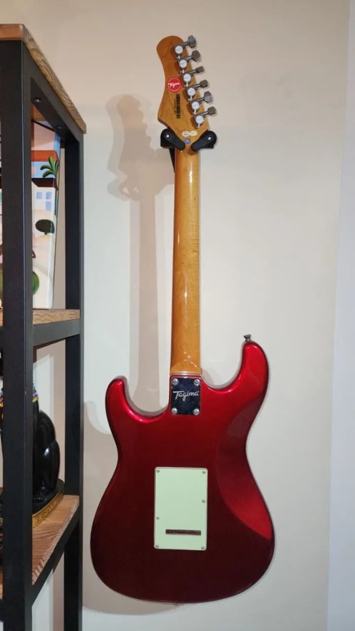 Guitarra Tagima TW-530 em estado de nova - Foto 2