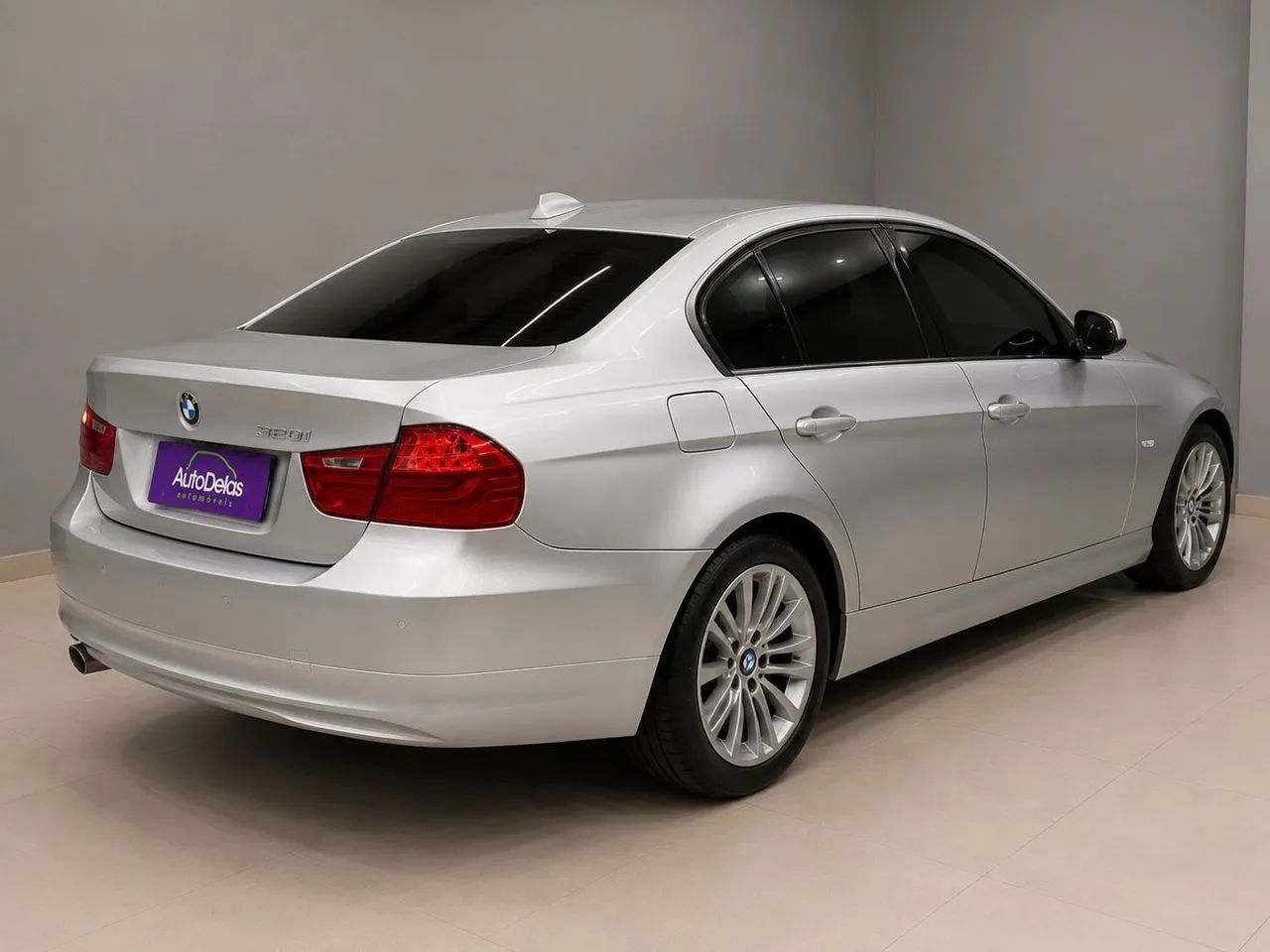 BMW 320I A 2010 - Foto 4