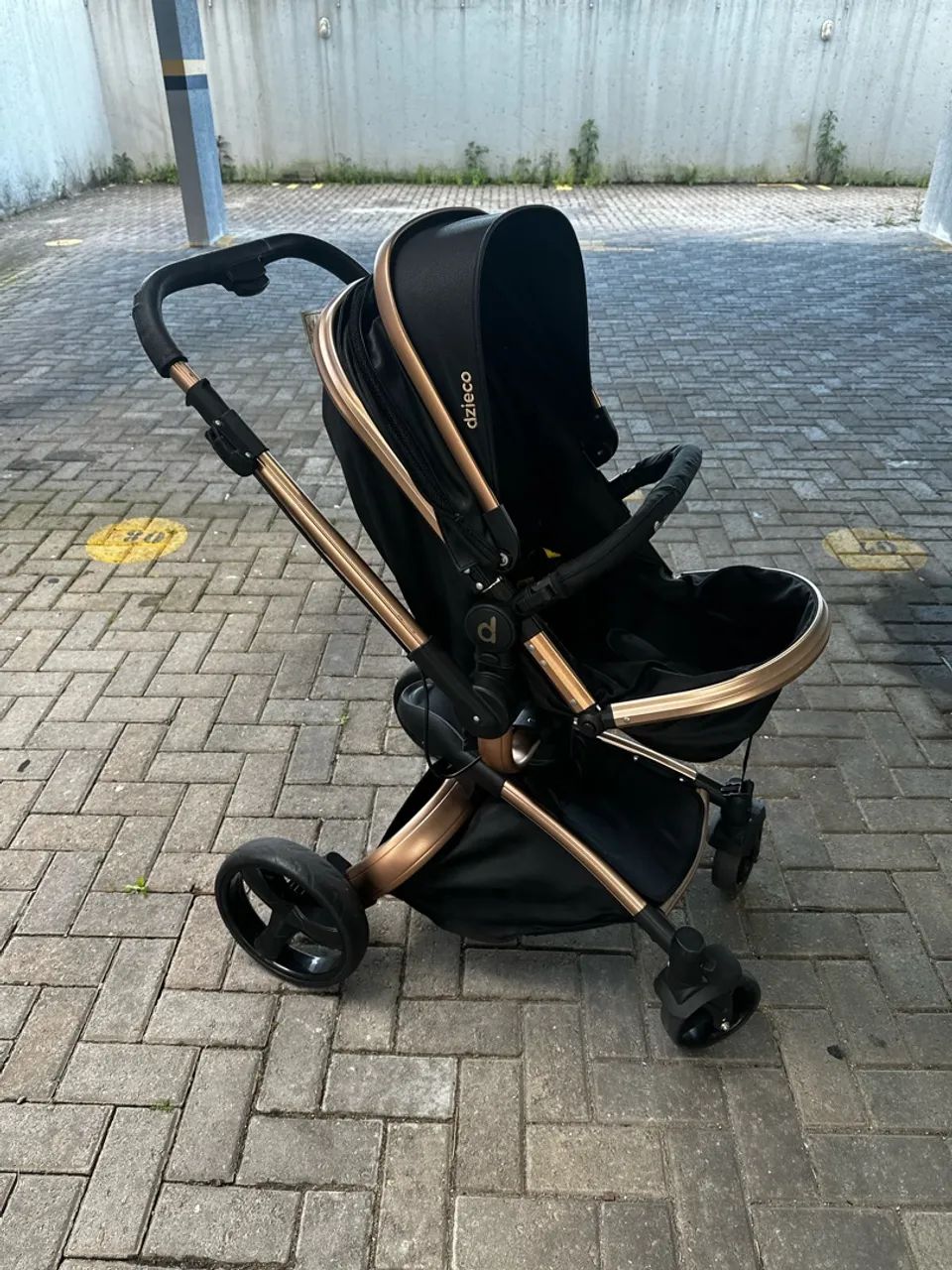 Carrinho de bebê Galzerano Vulkan