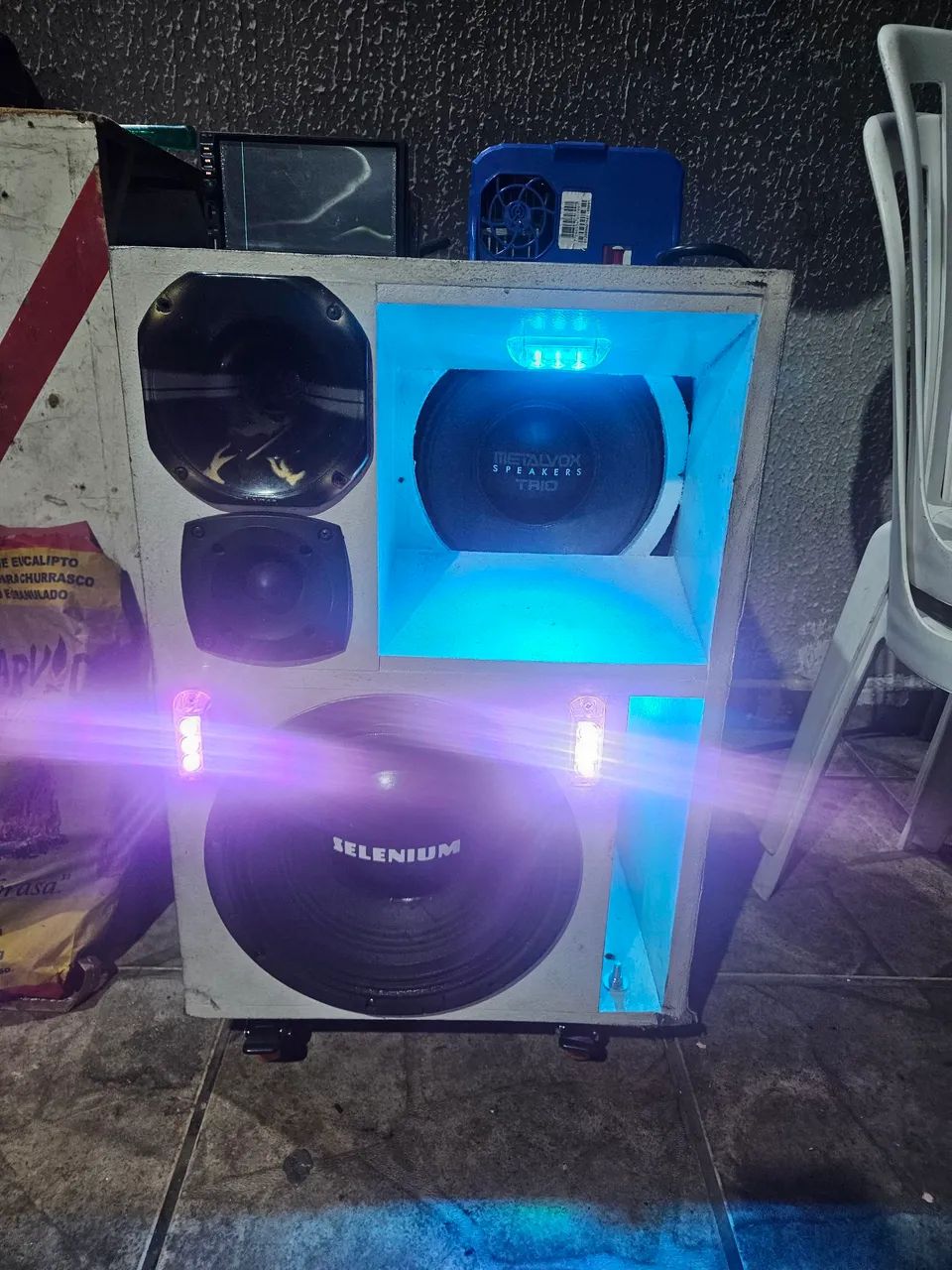 Vendo caixa bob
