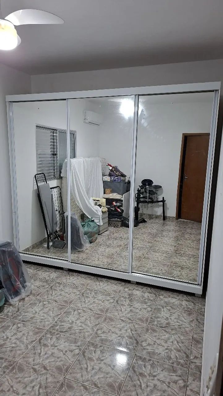 VENDO GUARDA ROUPA CASAL