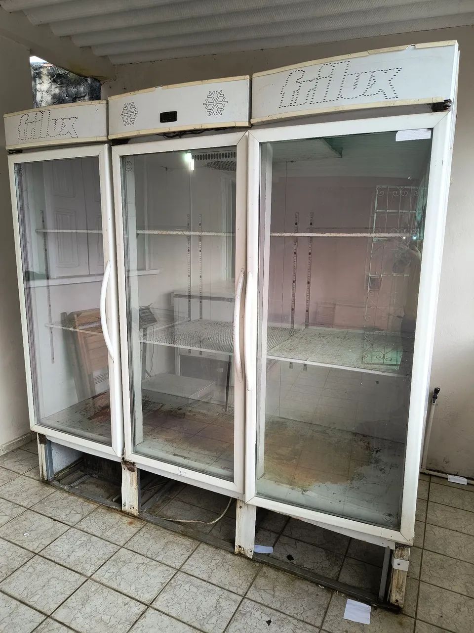 Refrigerador Comercial (geladeira)