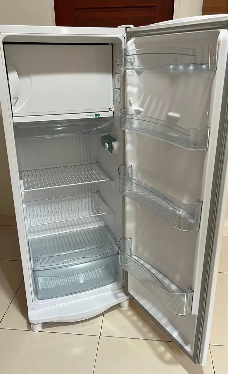 Geladeira Consul semi nova  - Foto 3