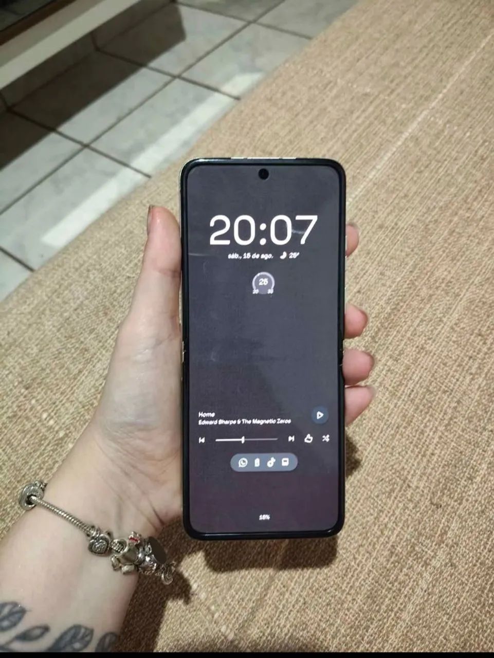Razr 40 V/T - Foto 2