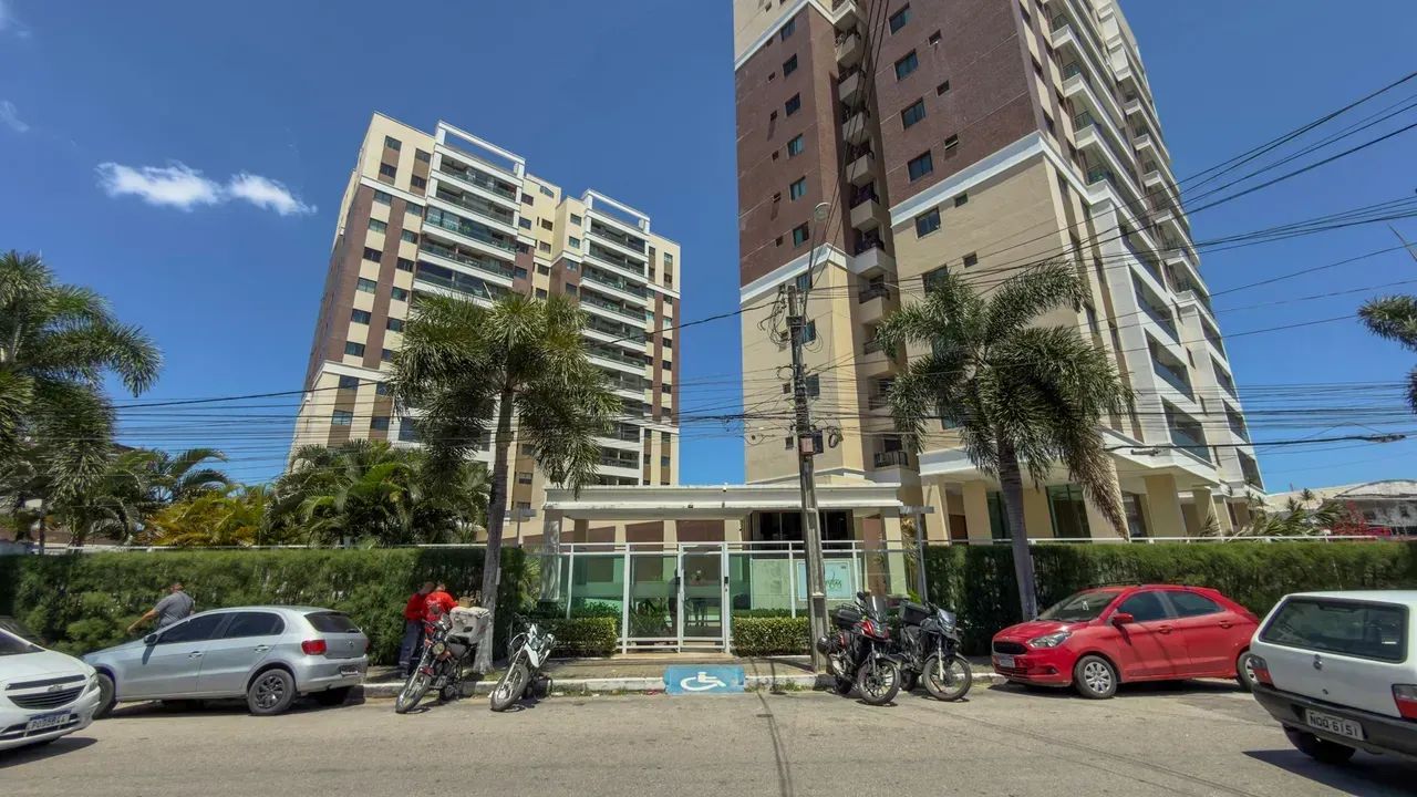 Apartamento 3 quartos com suíte, planejados, varanda e lazer completo na Maraponga