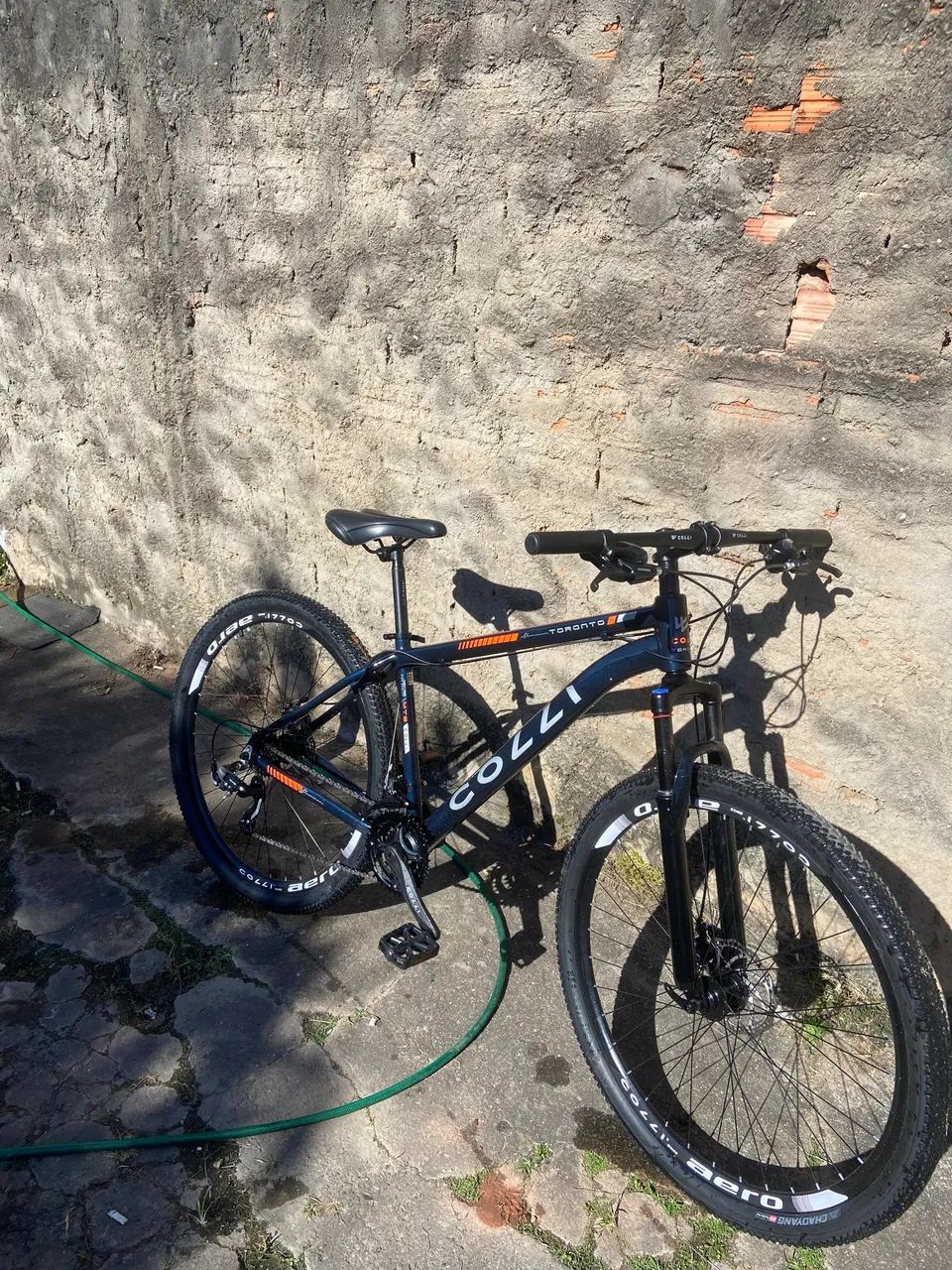 Bicicleta aro 29 Colli  - Foto 2