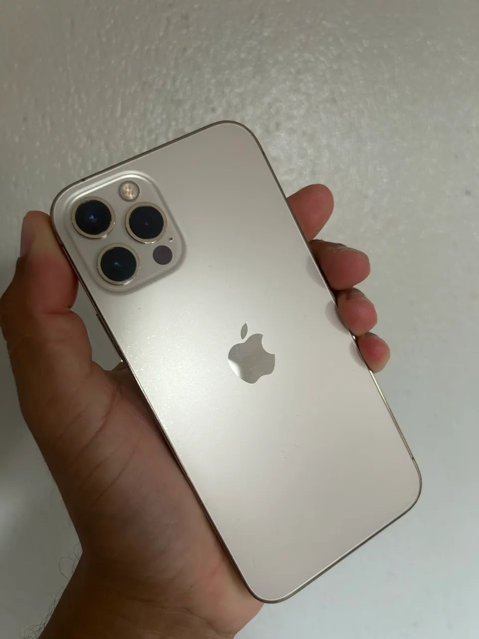 iPhone 12 Pro 256gb todo original - Celulares e Smartphones