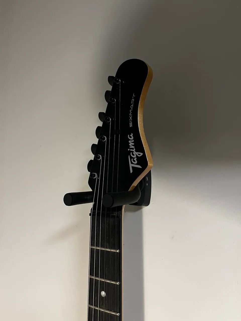 Guitarra Elétrica Tagima Sixmart ? Cor Silver ? Praticamente nova! - Foto 5