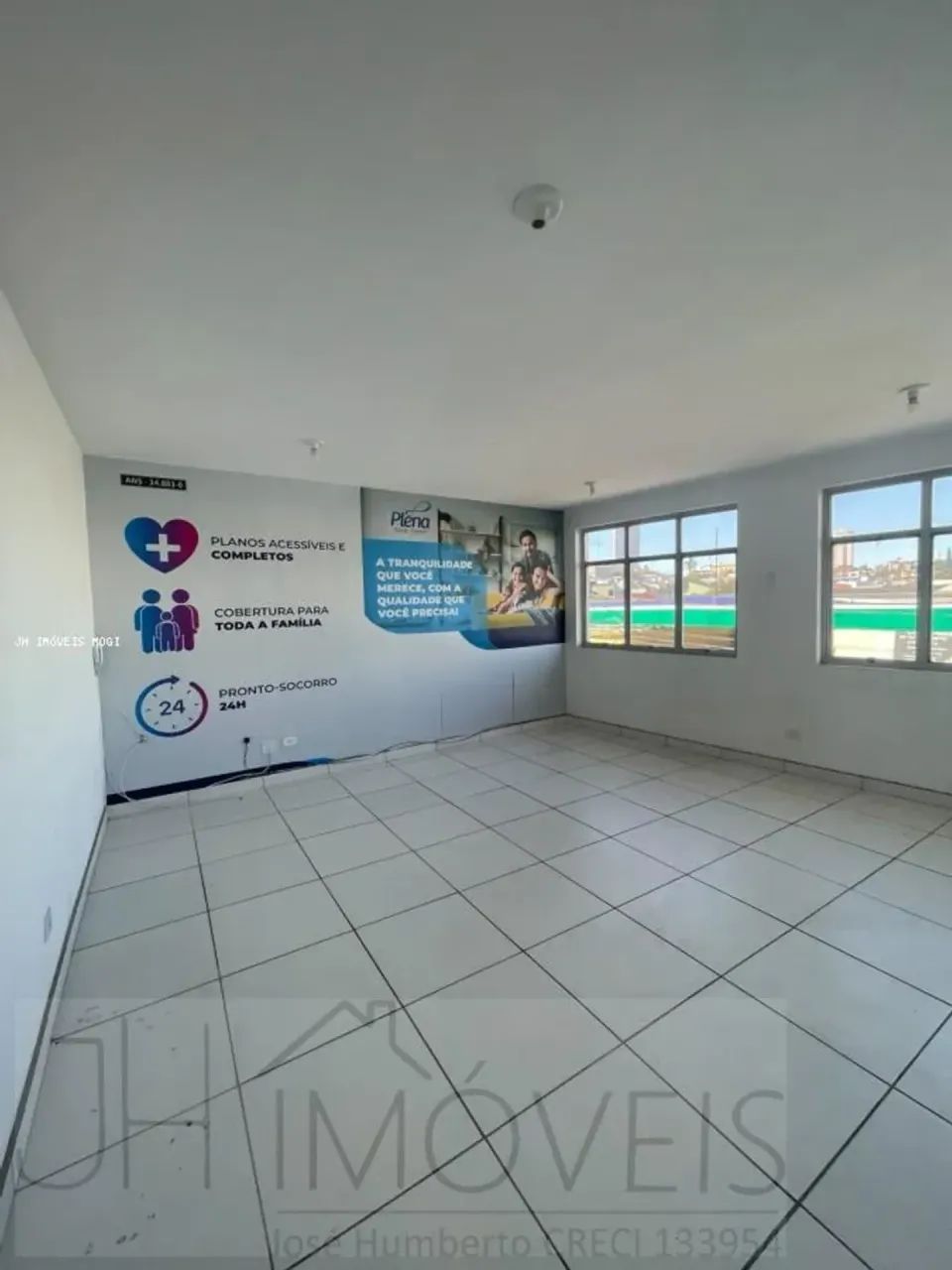 Imóvel para aluguel com 30 metros quadrados em Centro - Mogi das Cruzes - SP
