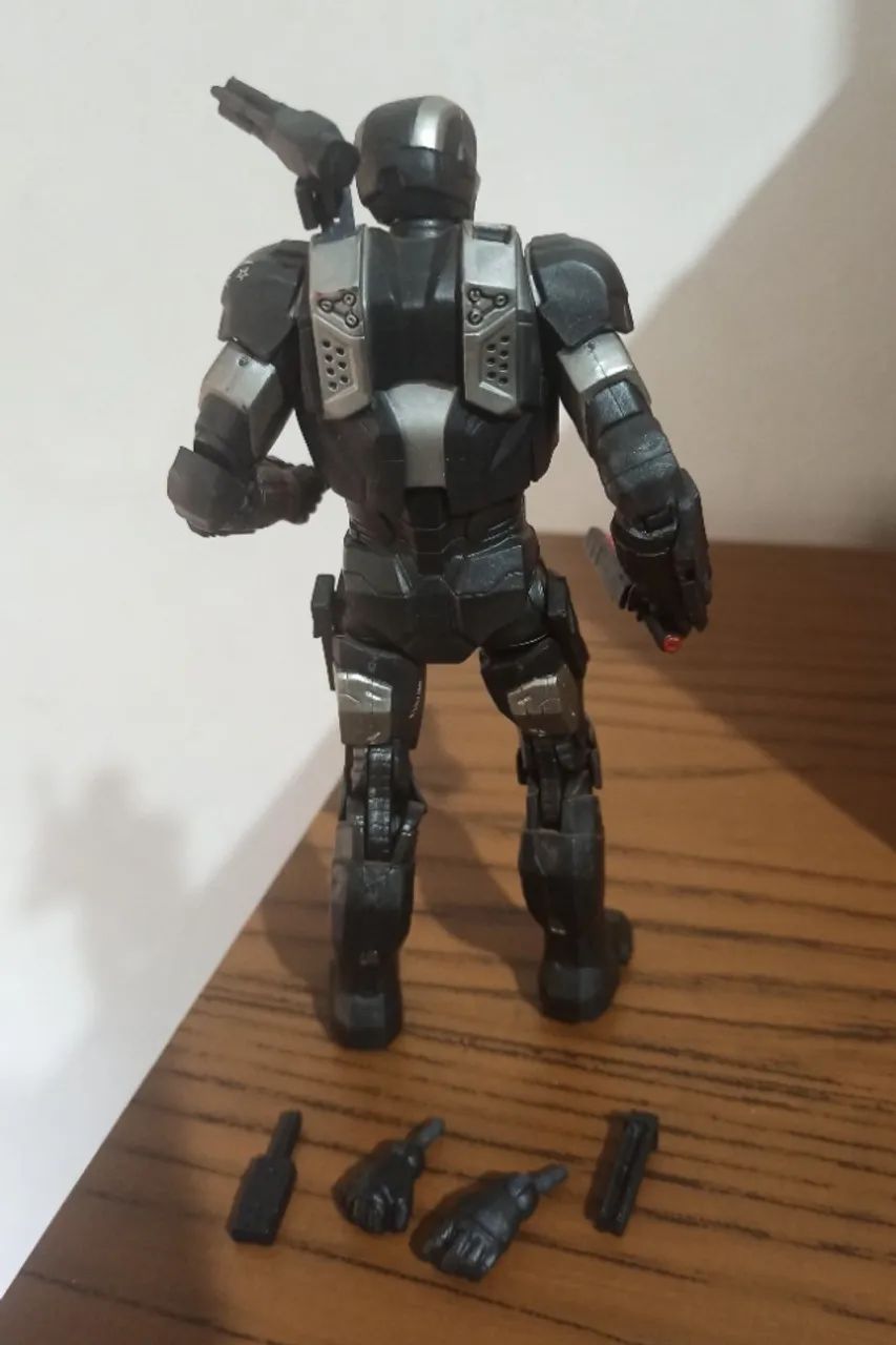 War Machine Marvel Legends Civil War MCU - Hasbro - Foto 3