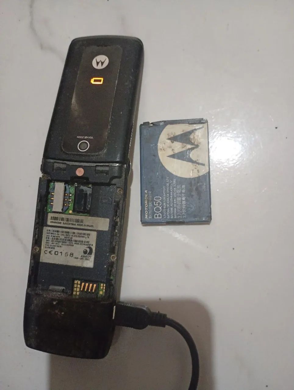 Relíquia w375 Motorola, sem tampa de trás  - Foto 3