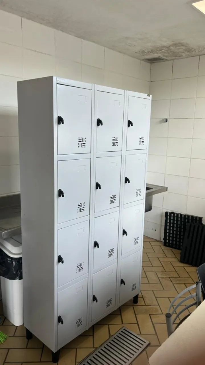 Roupeiro em aço porta objetos - Foto 2