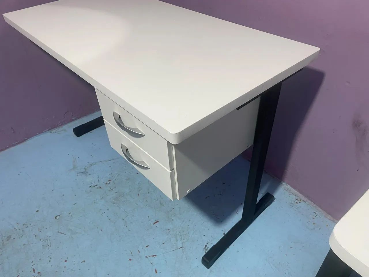 Mesa branca escrivaninha  - Foto 5