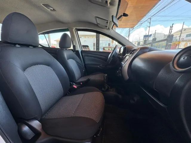 Nissan Versa 1.0 12V Flexstart 4P Mec. 2018 - Foto 5