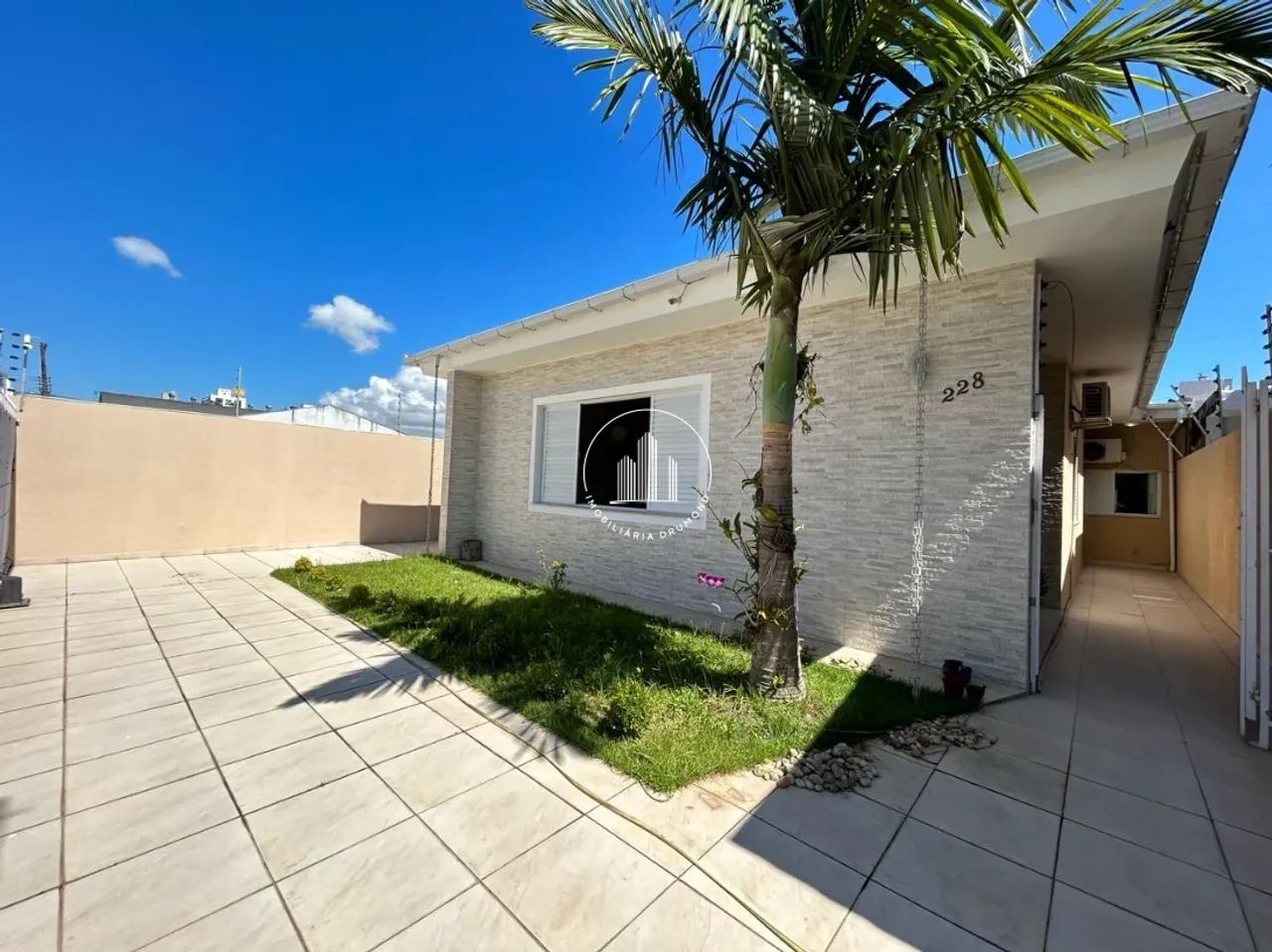 Casa 4 Quartos com 1 Suíte e 300m² - Jardim Atlântico - Foto 4