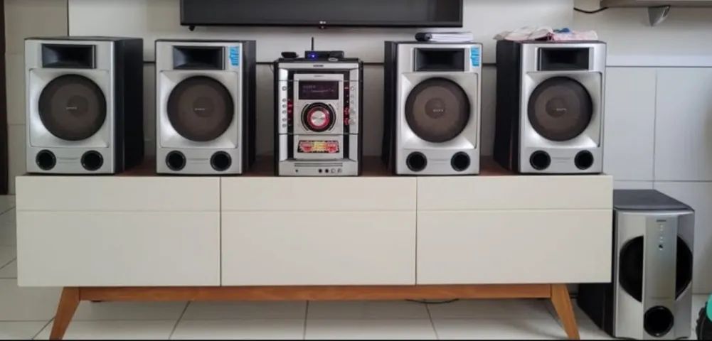 Sony GNX100 - em bom estado