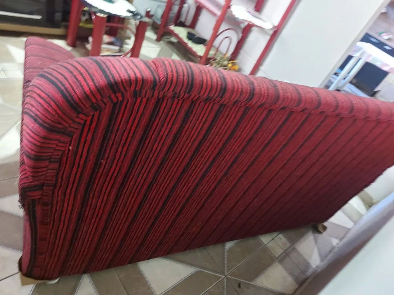 Vendo sofá de 3 e 2 lugares - Foto 3