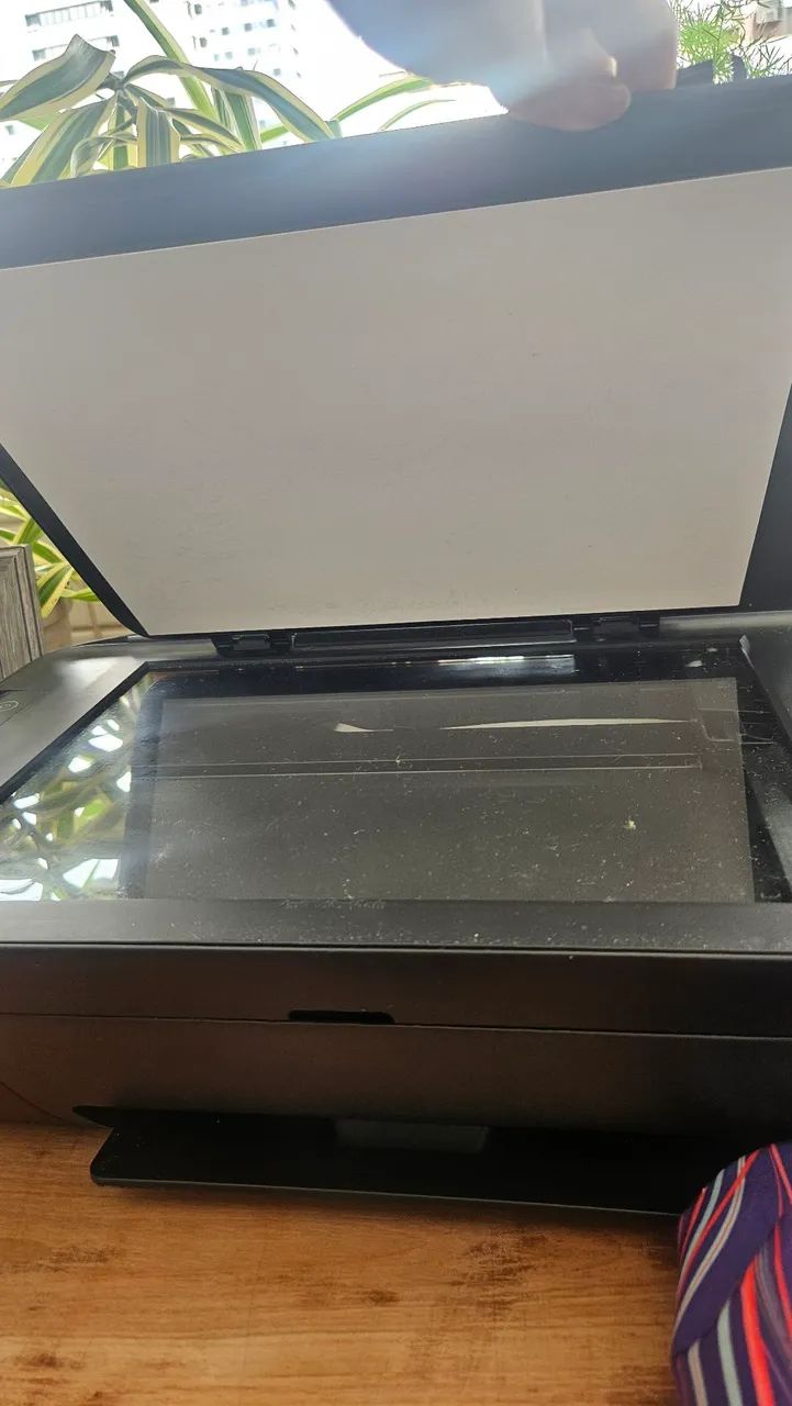 Impressora HP DeskJet Ink Advantage 2700 - Foto 4