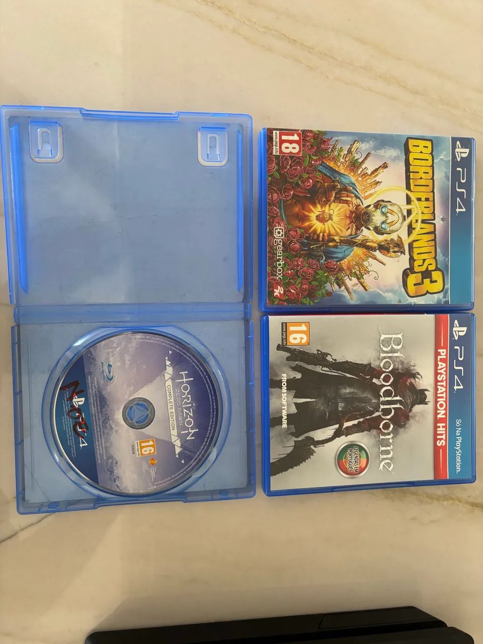 Ps4 Slim - com video games (bloodborne, borderlands 3, e horizon) - Foto 2