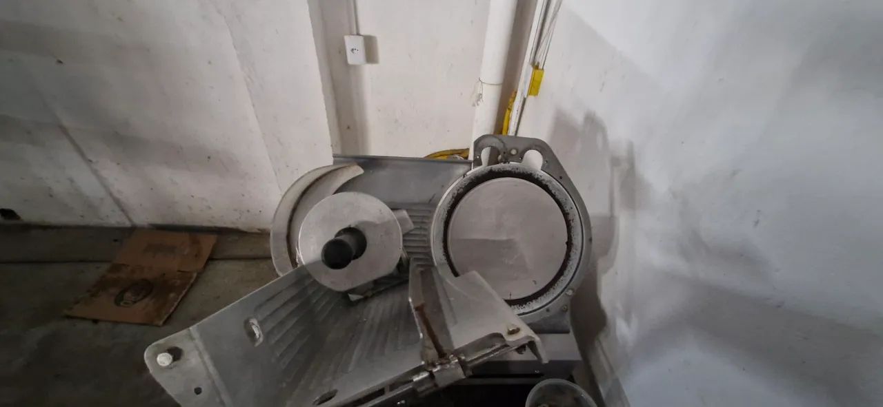 Fatiadora semi automática de frios - Foto 2