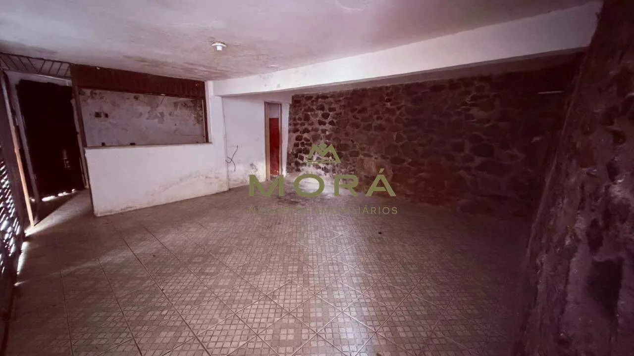 Alugo Casa 3/4 bem localizada - Foto 2