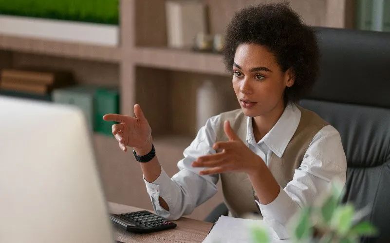 Está pensando em mudar de país? Consultoría PREMIUM 