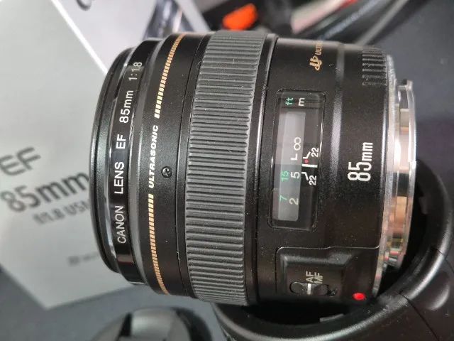 Lente Canon EF 85 mm f/1.8 - Acessórios para Câmeras e Filmadoras