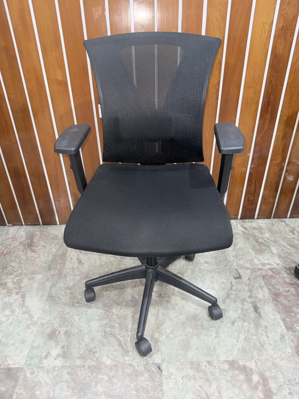 Cadeiras Executivas Ergonômicas com Tela Mesh - Foto 2