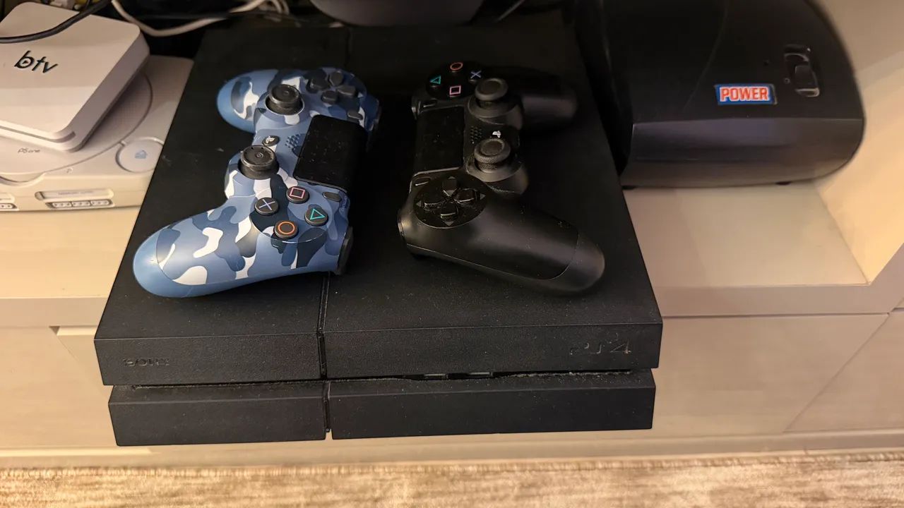 PS4 - Foto 2