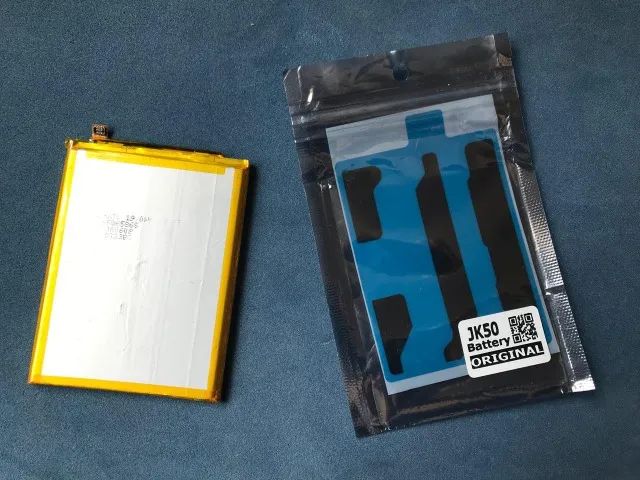 Bateria  para celular motorola JK50 Original - Foto 2