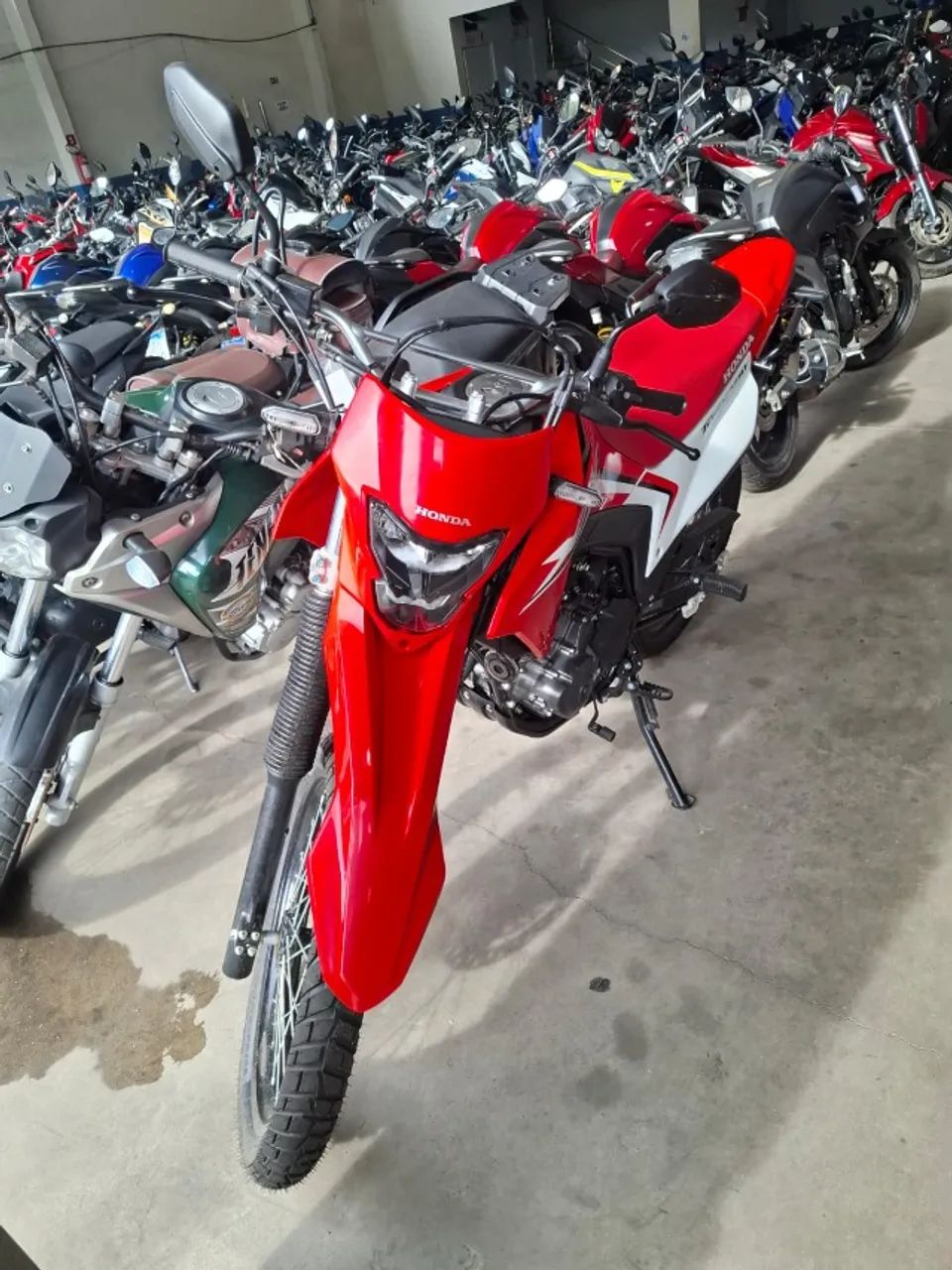 Honda Tornado 300cc 2025 - Foto 5