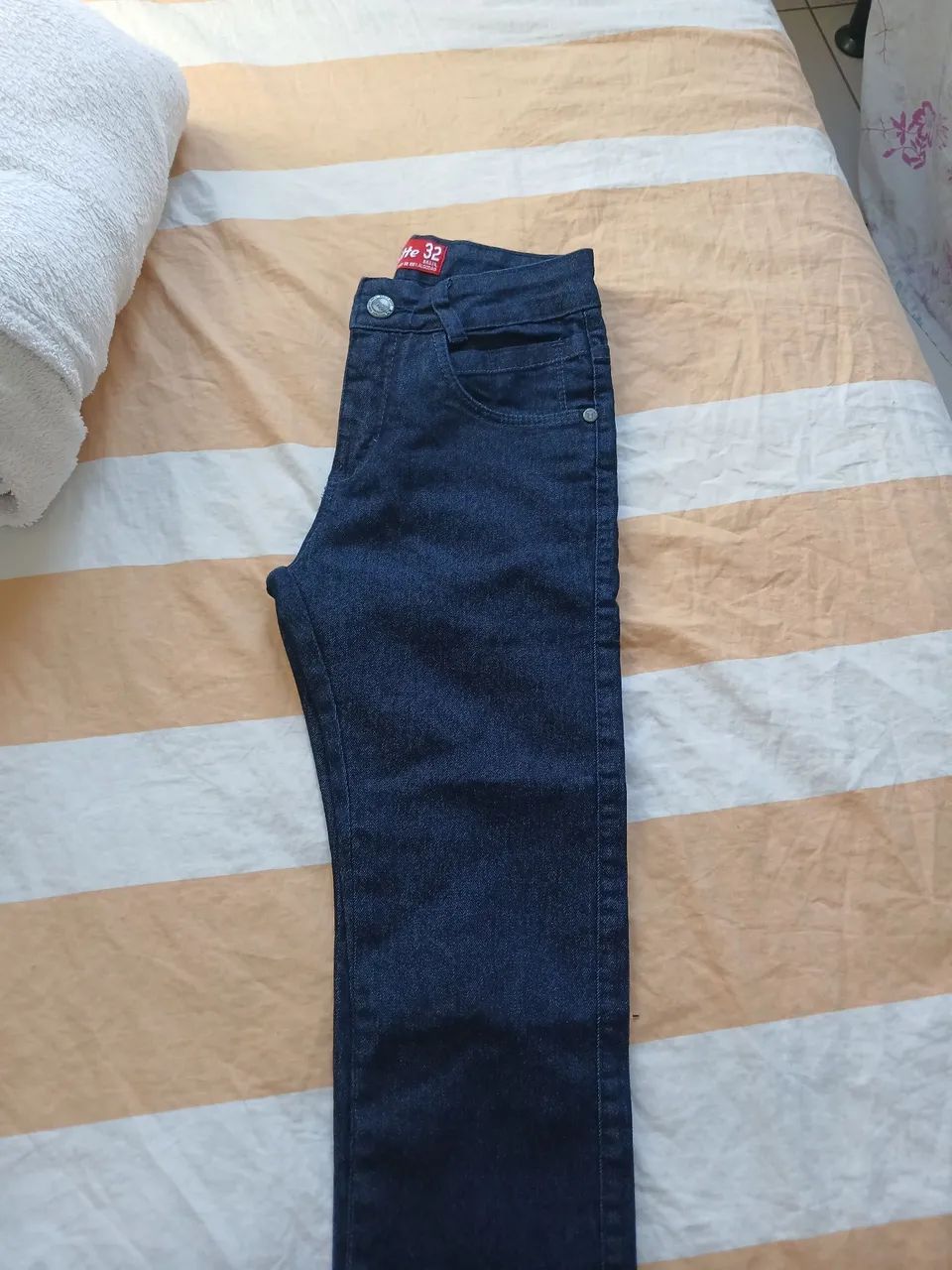 Calça nova tam 32 - Foto 3