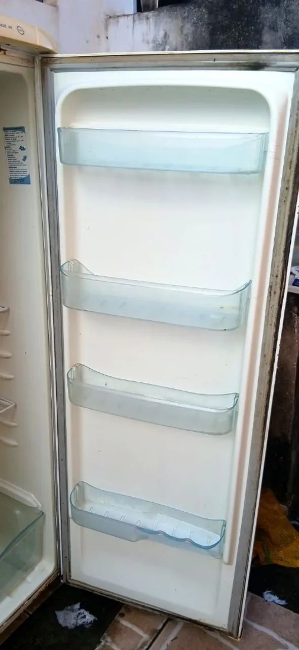 Vendo geladeira  - Foto 4