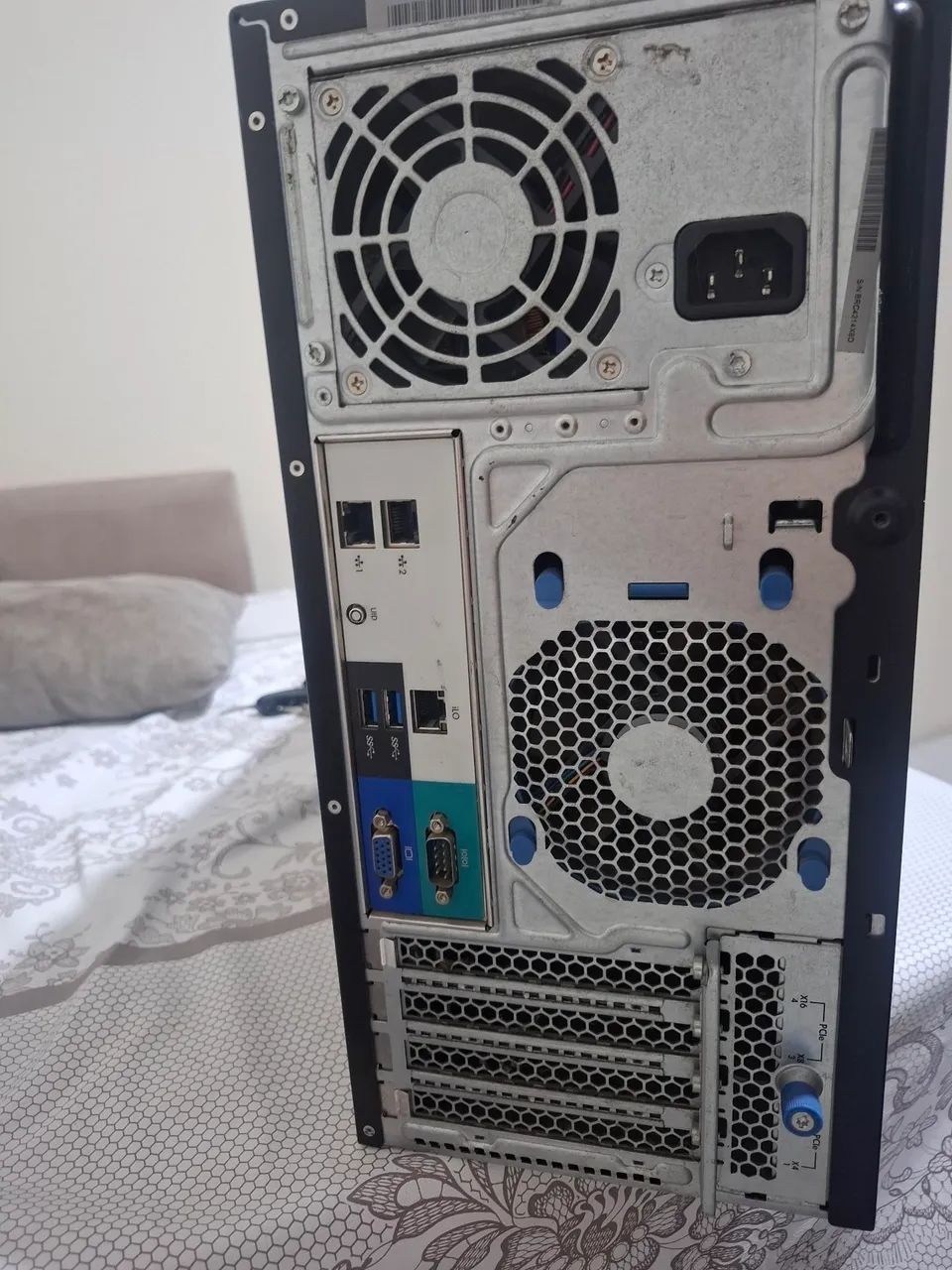 Servidor HP ProLiant ML310e Gen8 v2  - Foto 4