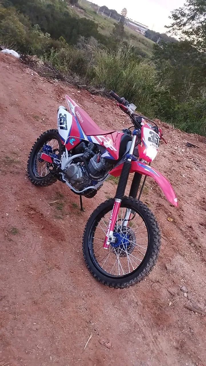 CRF 240 - Foto 2