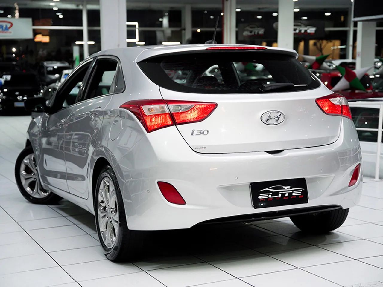 Hyundai i30 1.8 16V Aut. 5p, foto 18 de 20
