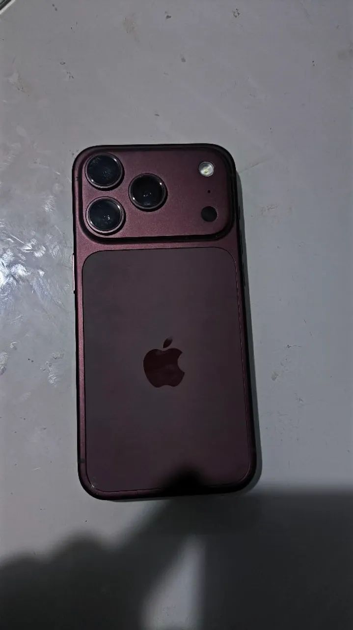 18 Pro carcaça 14 Pro 128 GB