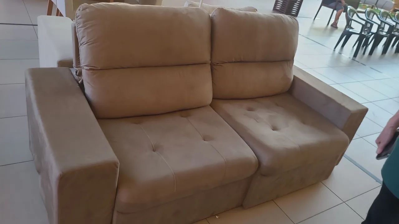 Sofá Retrátil