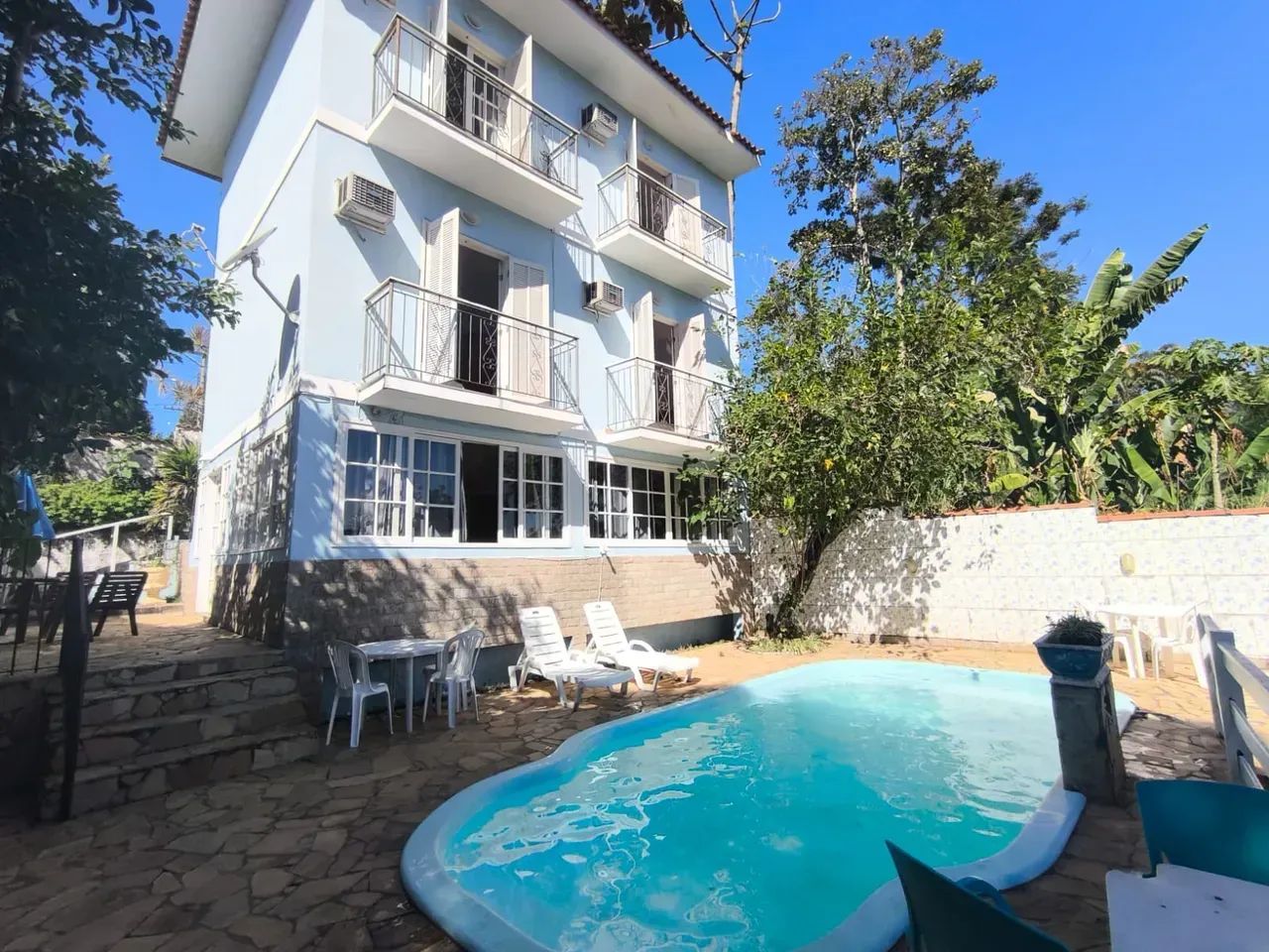 Imóvel para venda com 177 metros quadrados com 6 quartos em Jardim Valença - Valença - RJ
