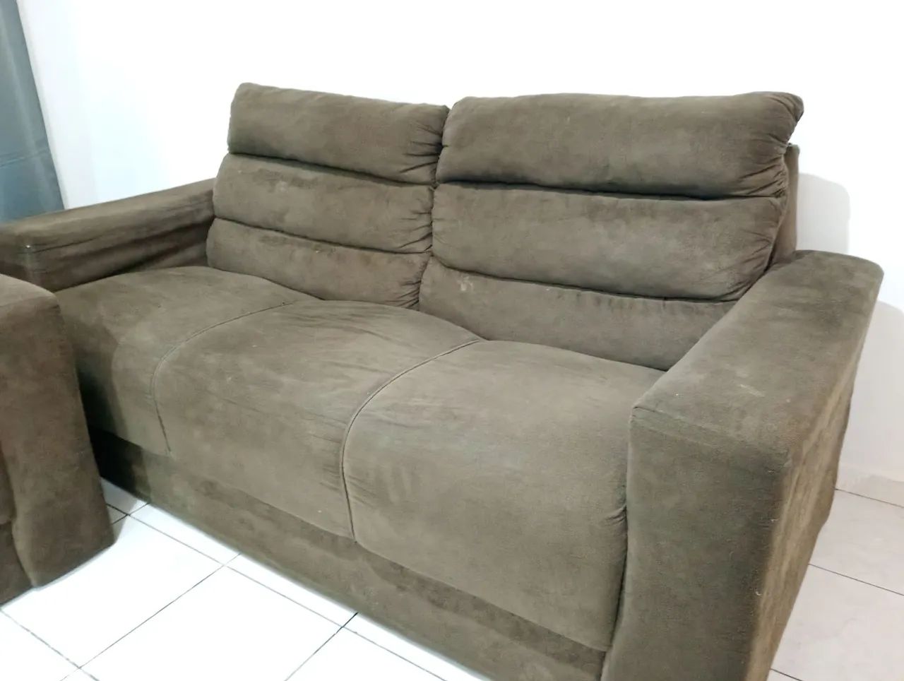 Sofá Marrom Escuro  - Foto 2