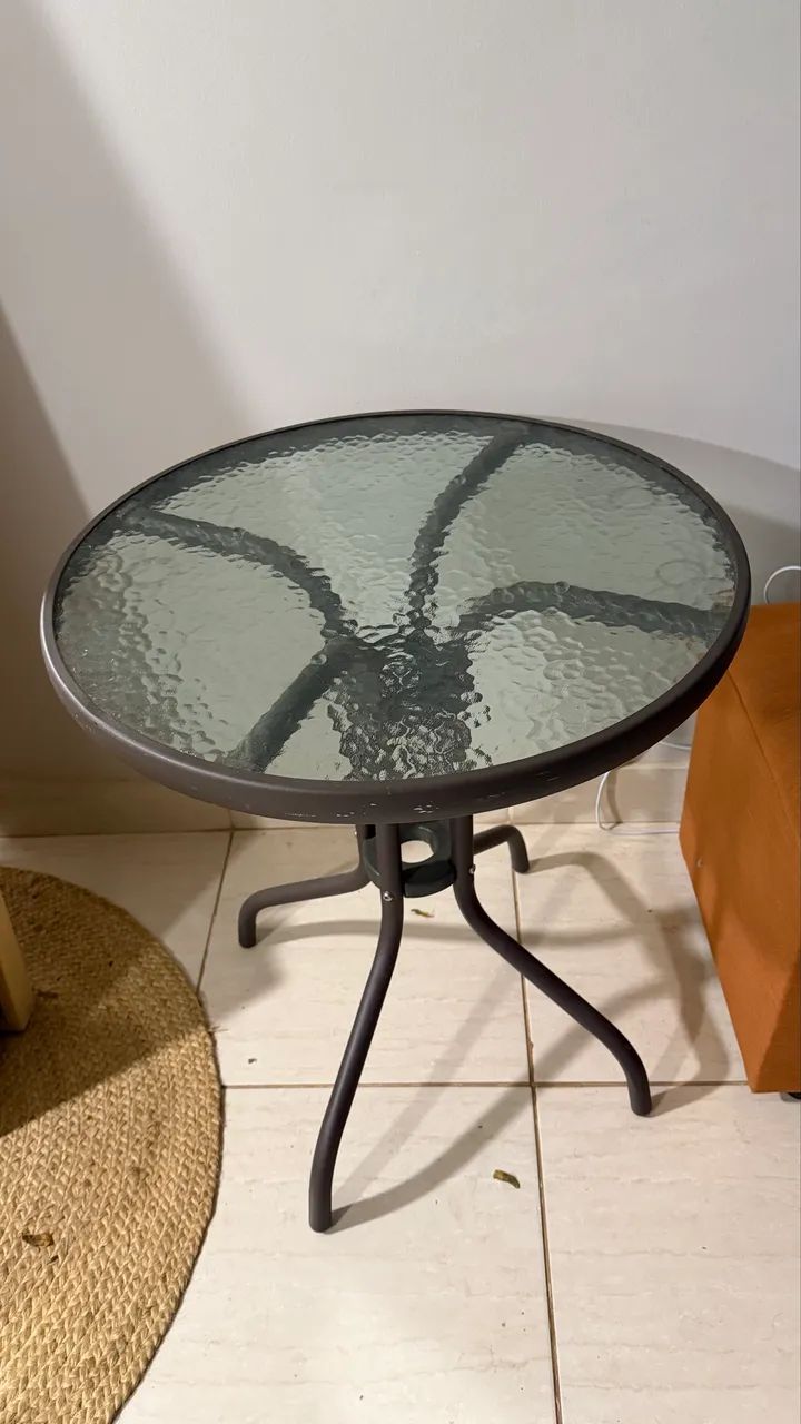 Mesa redonda com vidro temperado - Foto 2